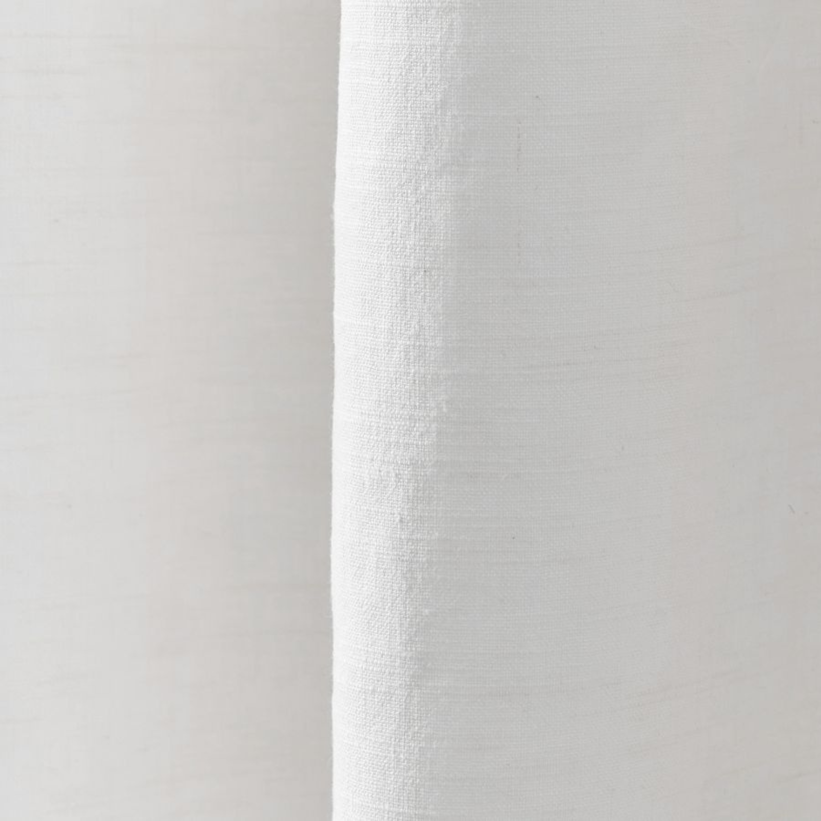 Sunny Linen Blackout Curtain Grommet
